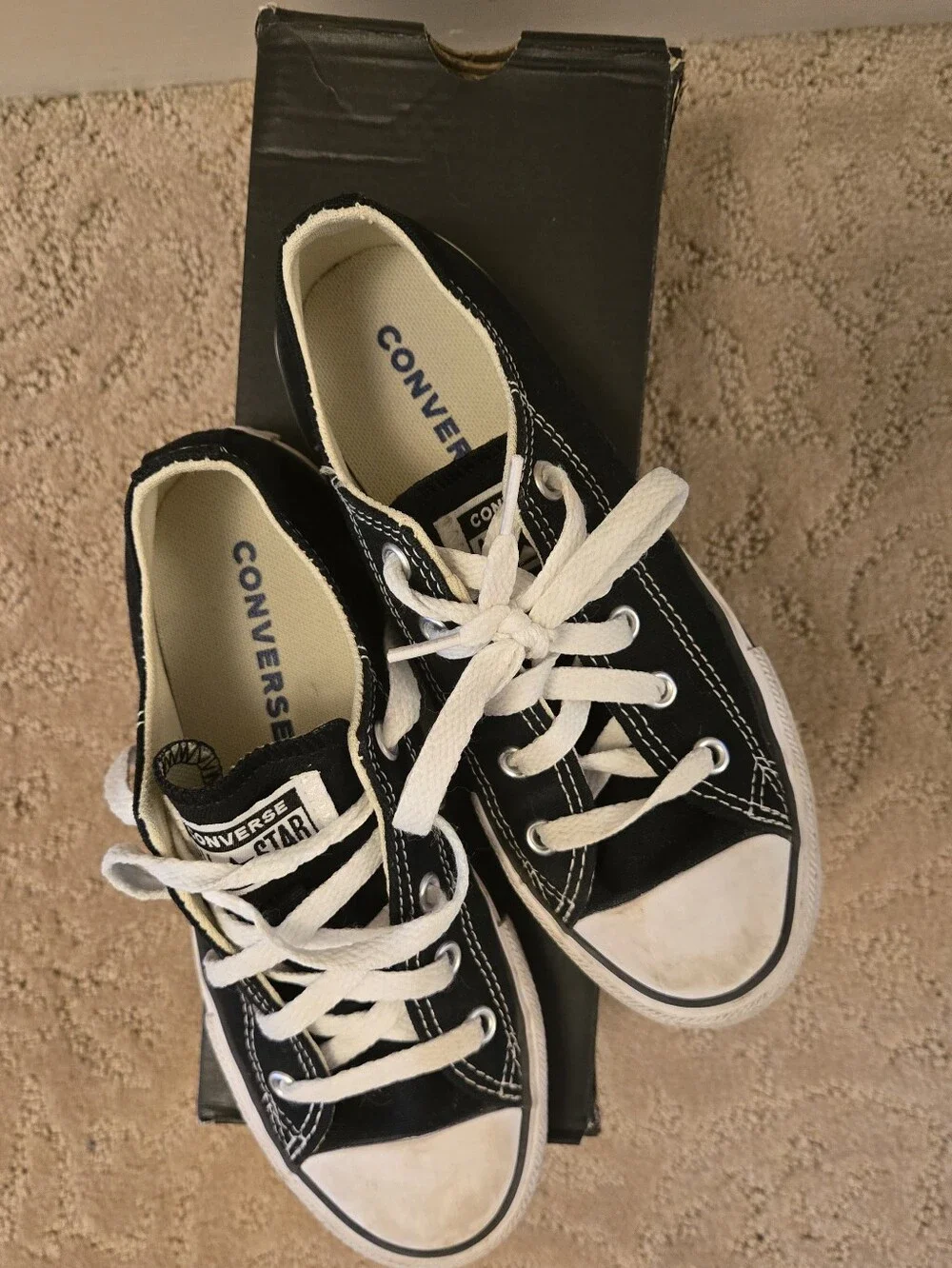 Boys Converse Tennis Shoes